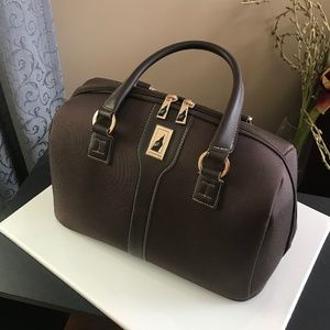 London Fog Oxford II Carryon / overnight bag NEW 16” x 8” x 10” high